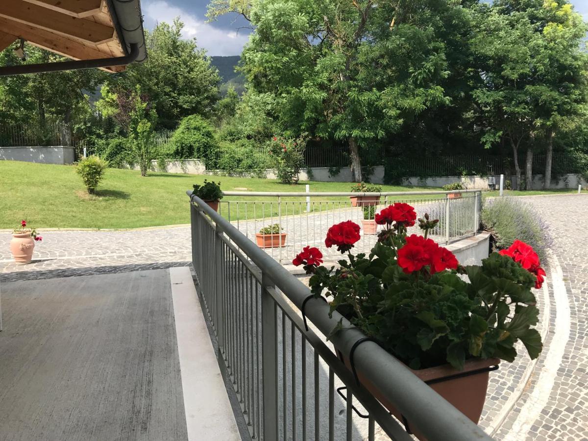 B&B Oasi Vetoio LʼAquila Exteriér fotografie