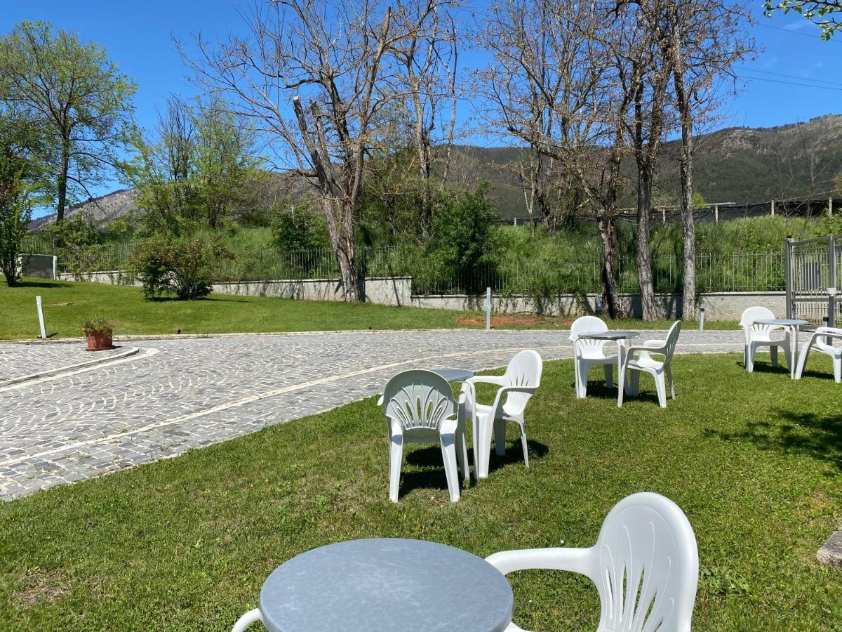 B&B Oasi Vetoio LʼAquila Exteriér fotografie